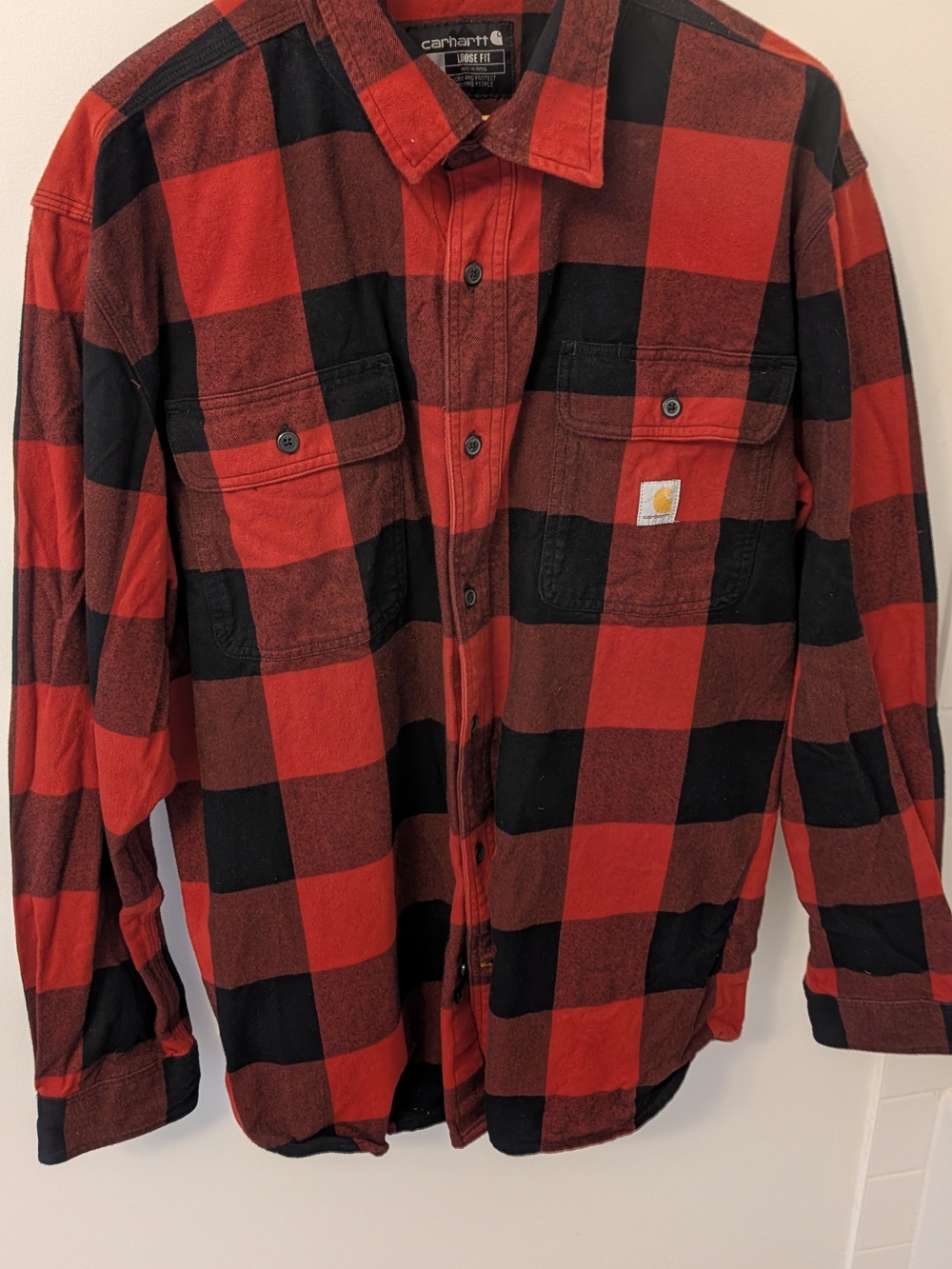 Carhartt Sz L Heavyweight Red and Black Plaid Lumberjack Button-Up Shirt